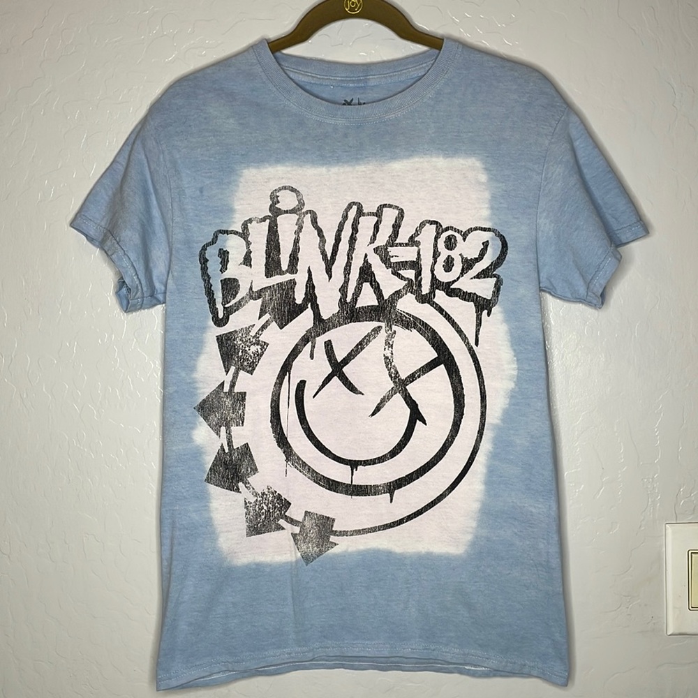 Blink 182 tee